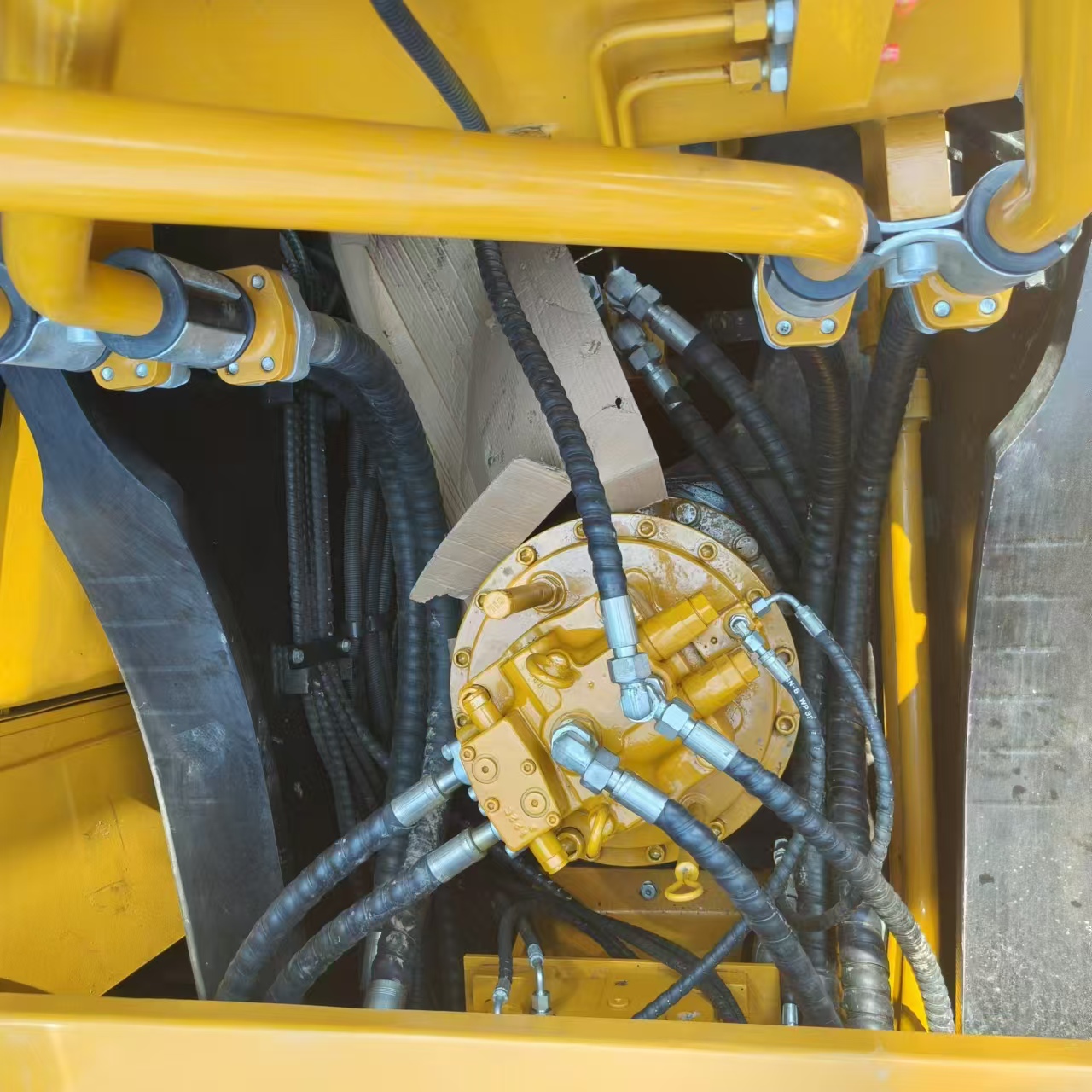 Гусеничный экскаватор SANY SY365H: фото 22