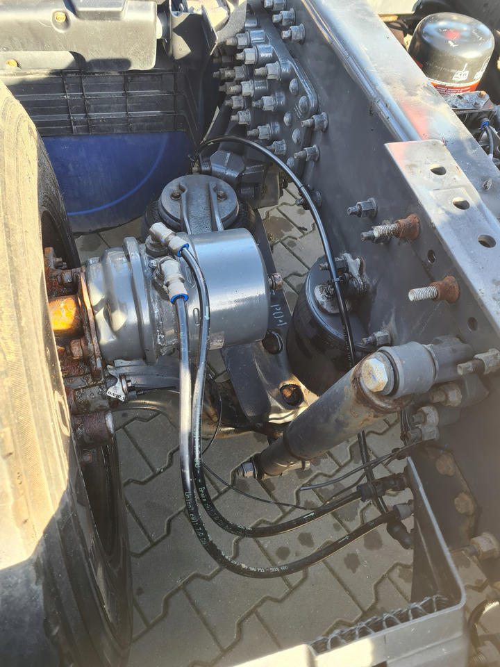 BELKA OŚ TYŁ WLECZONA PODNOSZONA KOMPLETNA RENAULT GAMA T VOLVO PUSHER 6x2 - Подвеска: фото 5 BELKA OŚ TYŁ WLECZONA PODNOSZONA KOMPLETNA RENAULT GAMA T VOLVO PUSHER 6x2 - Подвеска: фото 5