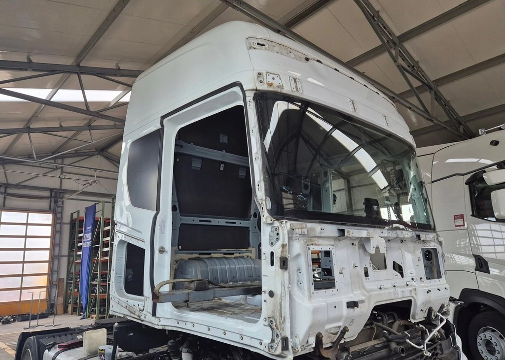 FORD GOŁA SZKIELET KABINY FORD F-MAX 500 TRUCKS EURO 6 - Кабина для Грузовиков: фото 2 FORD GOŁA SZKIELET KABINY FORD F-MAX 500 TRUCKS EURO 6 - Кабина для Грузовиков: фото 2