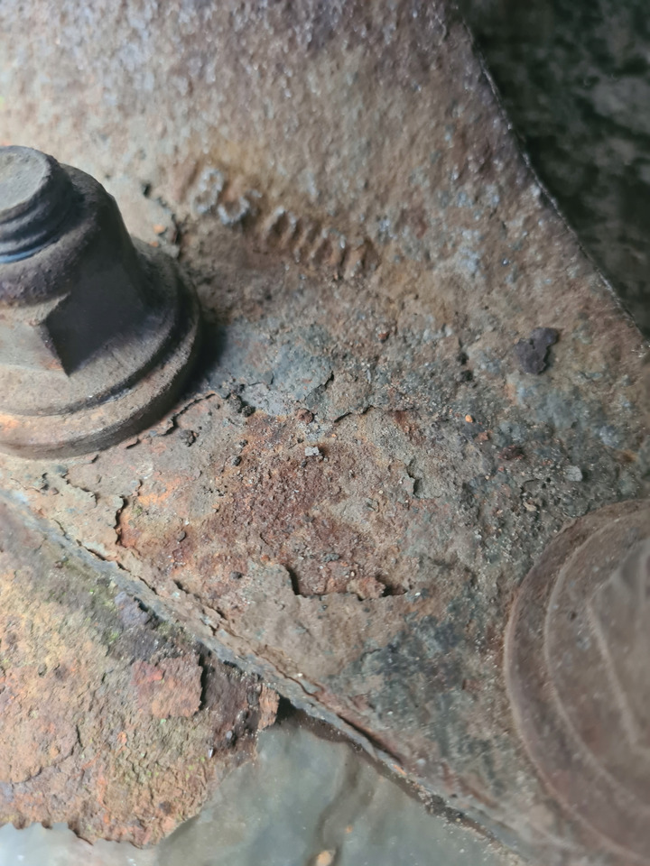 JOST SIODŁO JOST 185 MM RENAULT GAMA T C K VOLVO FH 4 FM 4 FH 5 FM 5 - Седло для Грузовиков: фото 4 JOST SIODŁO JOST 185 MM RENAULT GAMA T C K VOLVO FH 4 FM 4 FH 5 FM 5 - Седло для Грузовиков: фото 4