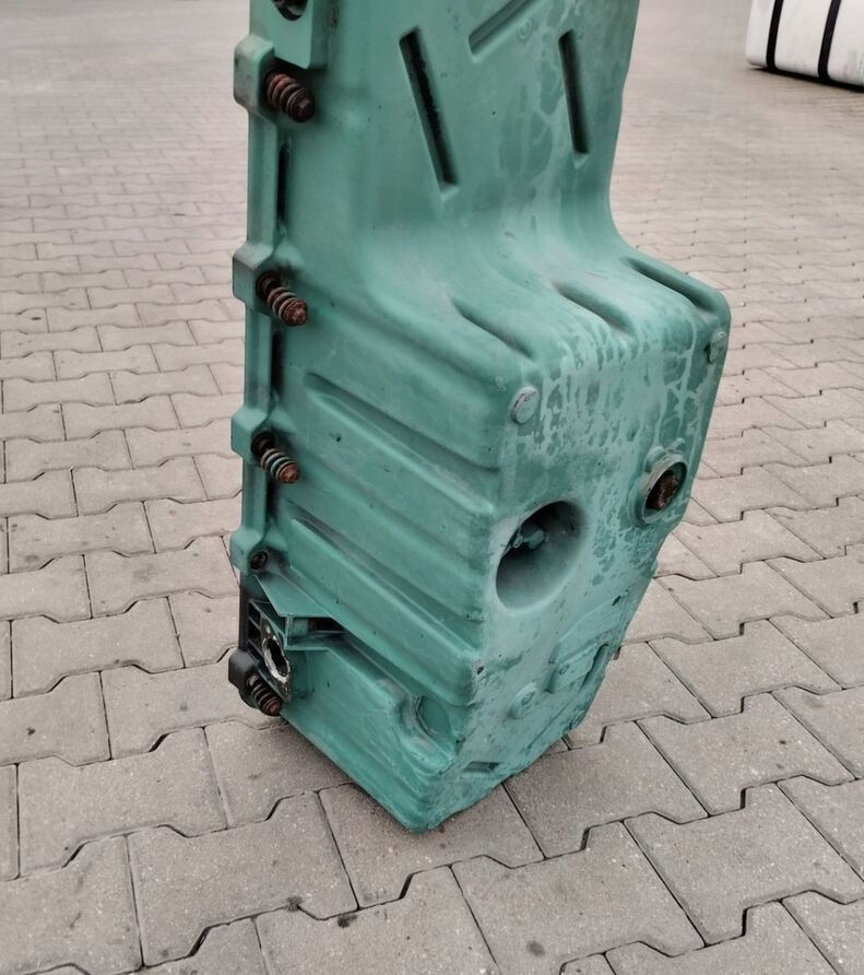 MISA MISKA OLEJOWA SILNIKA VOLVO FM 9 D9B 20490029 - Масляный поддон для Грузовиков: фото 2 MISA MISKA OLEJOWA SILNIKA VOLVO FM 9 D9B 20490029 - Масляный поддон для Грузовиков: фото 2