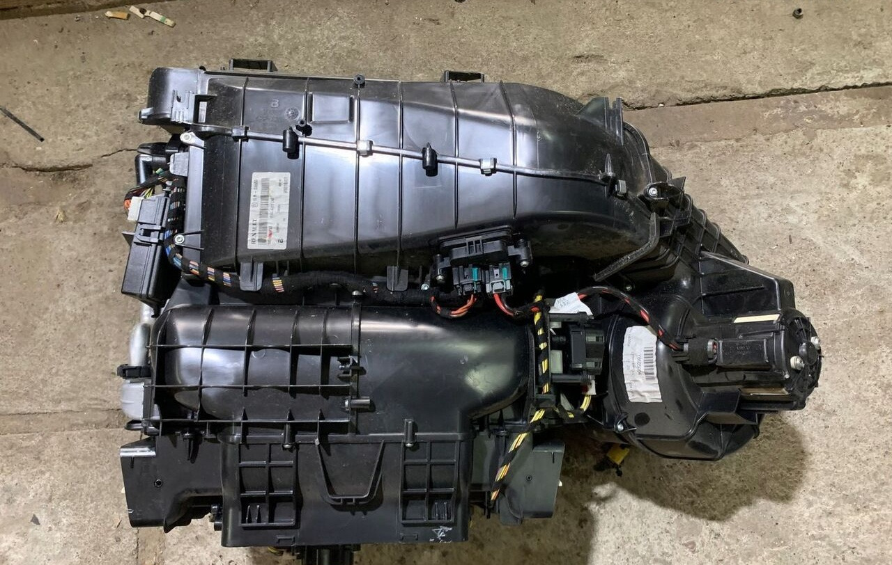 RENAULT NAGRZEWNICA KOMPLETNA RENAULT GAMA T RANGE - Отопление/ Вентиляция для Грузовиков: фото 1 RENAULT NAGRZEWNICA KOMPLETNA RENAULT GAMA T RANGE - Отопление/ Вентиляция для Грузовиков: фото 1