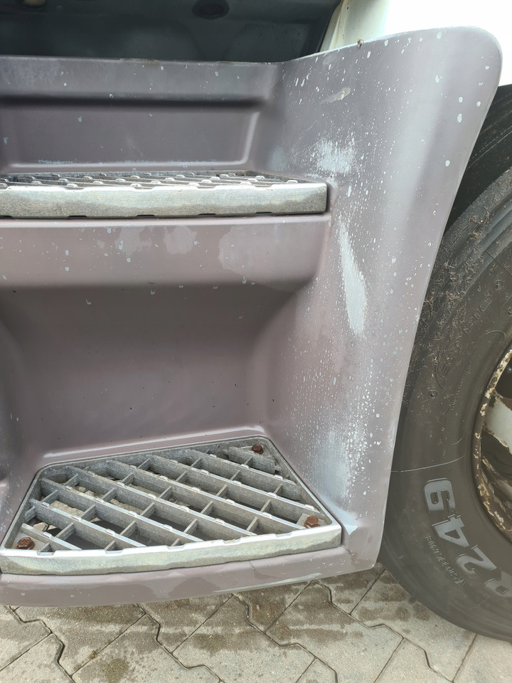 Бампер для Грузовиков RENAULT ZDERZAK KOMPLETNY Z LAMPAMI BELKA STOPNIE RENAULT MIDLUM DXI 22.5 EURO 5: фото 12 Бампер для Грузовиков RENAULT ZDERZAK KOMPLETNY Z LAMPAMI BELKA STOPNIE RENAULT MIDLUM DXI 22.5 EURO 5: фото 12