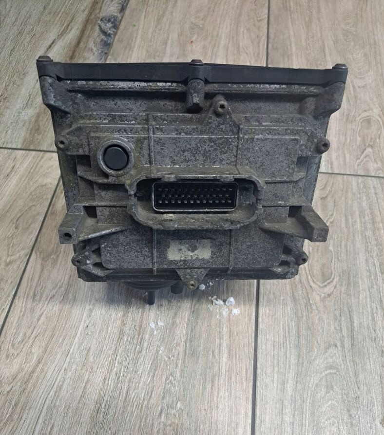 Volvo FH FM 9 13 FL FE 2 - Глушитель/ Выхлопная система для Грузовиков: фото 1 Volvo FH FM 9 13 FL FE 2 - Глушитель/ Выхлопная система для Грузовиков: фото 1