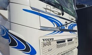 Volvo KOMPLETNA GÓRNA ATRAPA Volvo FH 4 - Капот для Грузовиков: фото 1 Volvo KOMPLETNA GÓRNA ATRAPA Volvo FH 4 - Капот для Грузовиков: фото 1