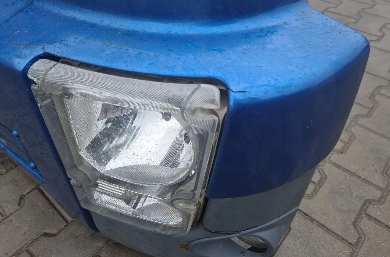 Volvo KOMPLETNY Z LAMPAMI PRZÓD Volvo FE EURO 5 - Бампер для Грузовиков: фото 5 Volvo KOMPLETNY Z LAMPAMI PRZÓD Volvo FE EURO 5 - Бампер для Грузовиков: фото 5