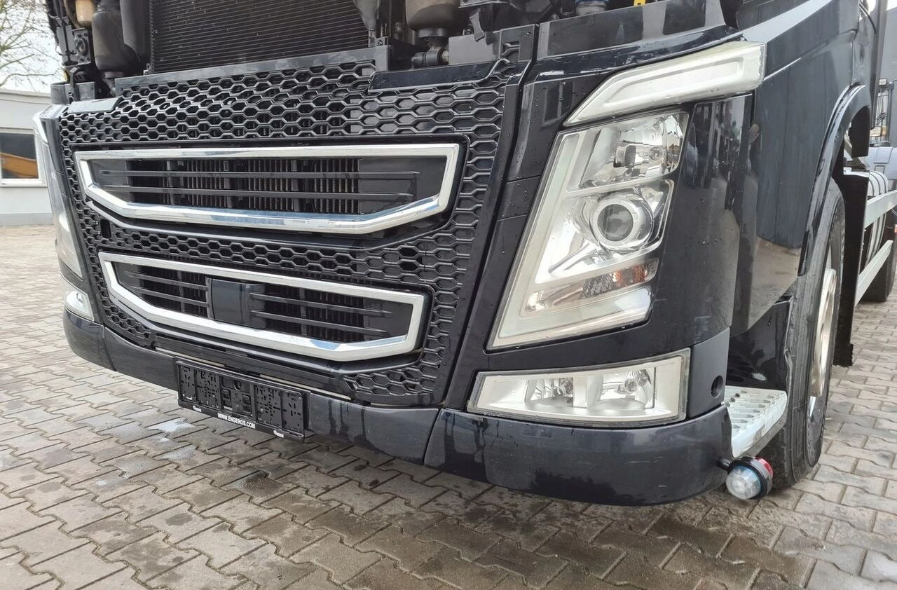 Volvo XENON ATRAPA GRILL FH 4 FH 16 EURO 6 Volvo XENON ATRAPA GRILL ZDERZAK VOLVO FH 4 FH 16 EURO 6 - Бампер для Грузовиков: фото 3 Volvo XENON ATRAPA GRILL FH 4 FH 16 EURO 6 Volvo XENON ATRAPA GRILL ZDERZAK VOLVO FH 4 FH 16 EURO 6 - Бампер для Грузовиков: фото 3