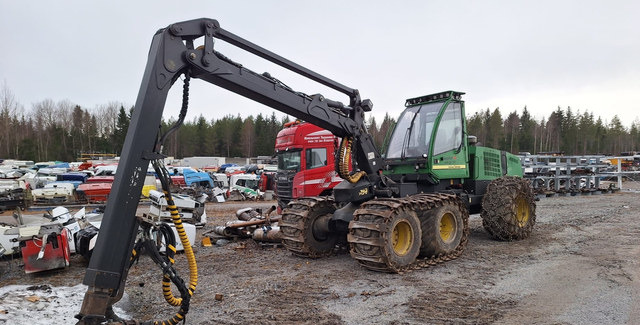 John Deere 1270 D - Харвестер: фото 3 John Deere 1270 D - Харвестер: фото 3