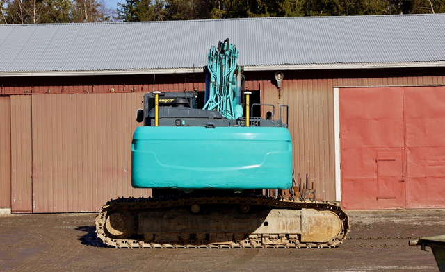 Kobelco SK350 LC-10 - Гусеничный экскаватор: фото 4 Kobelco SK350 LC-10 - Гусеничный экскаватор: фото 4