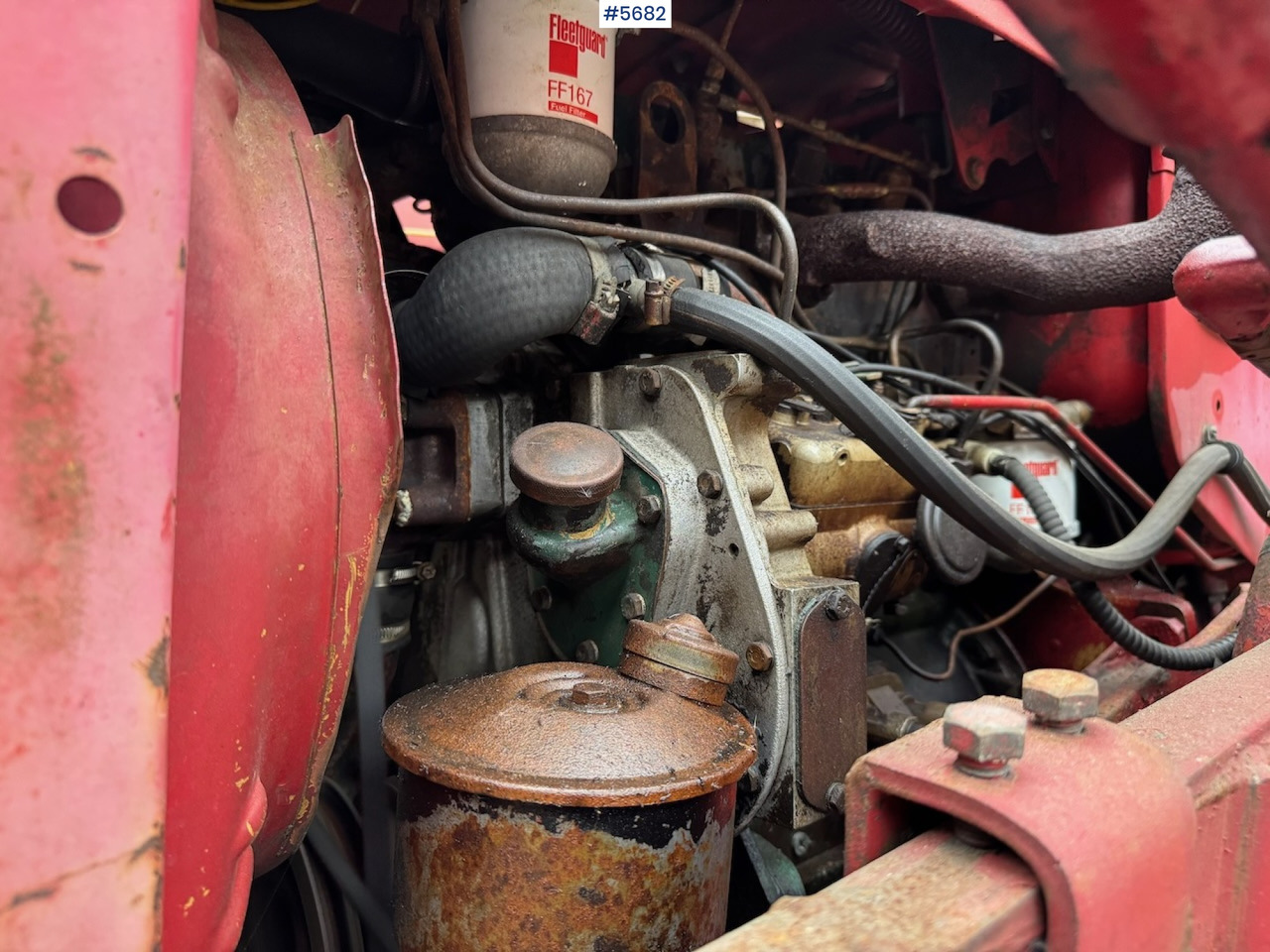 1971 Volvo 400 Buster w/ front loader and winch - Трактор: фото 4 1971 Volvo 400 Buster w/ front loader and winch - Трактор: фото 4
