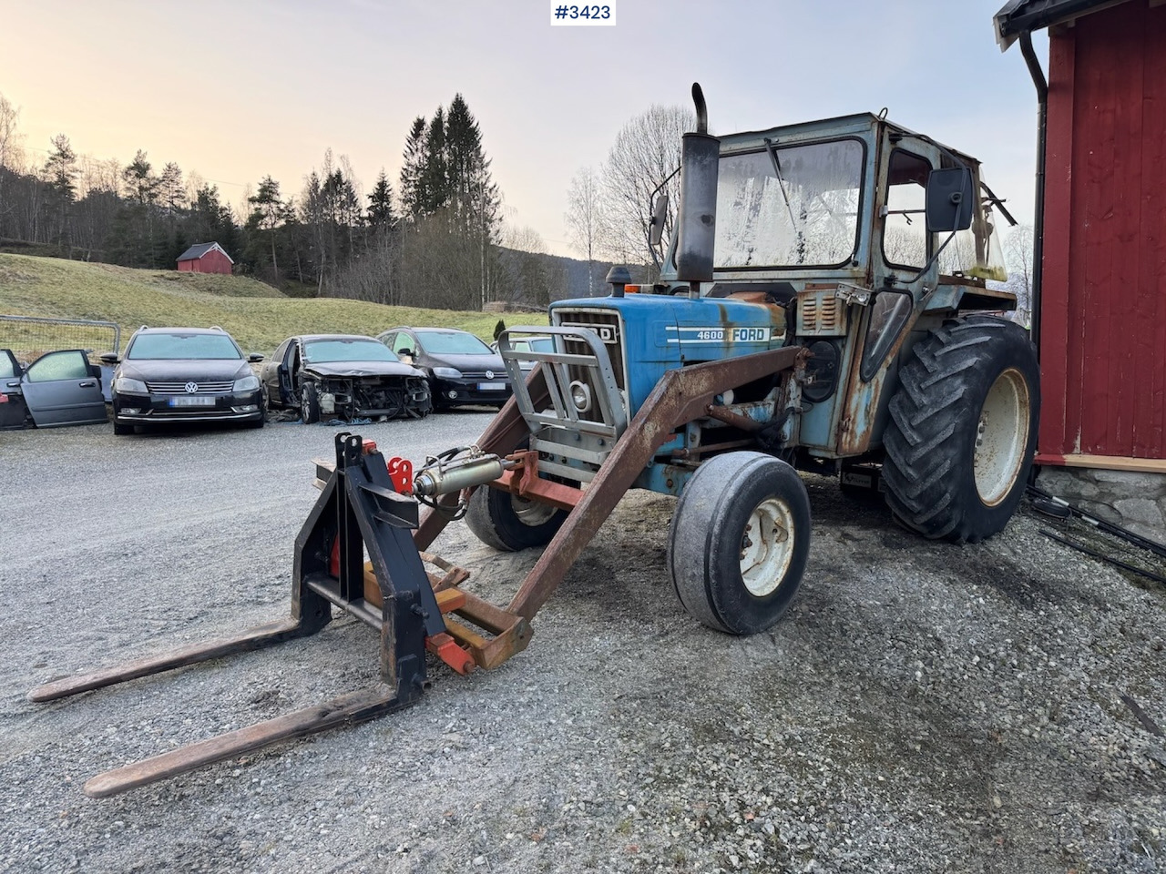 1981 Ford 4600 w/front loader, bucket and pallet fork. - Трактор: фото 2 1981 Ford 4600 w/front loader, bucket and pallet fork. - Трактор: фото 2