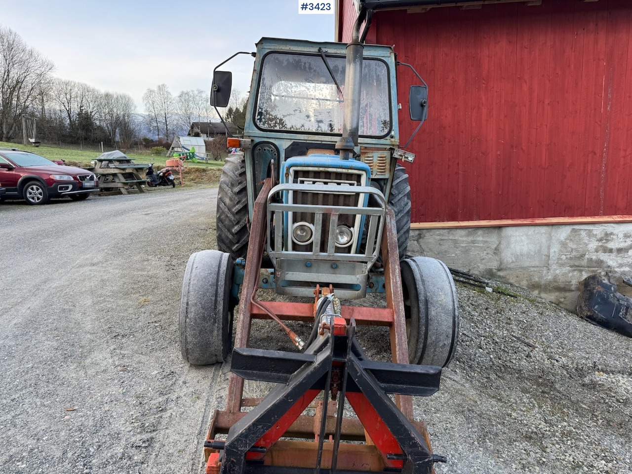 1981 Ford 4600 w/front loader, bucket and pallet fork. - Трактор: фото 3 1981 Ford 4600 w/front loader, bucket and pallet fork. - Трактор: фото 3