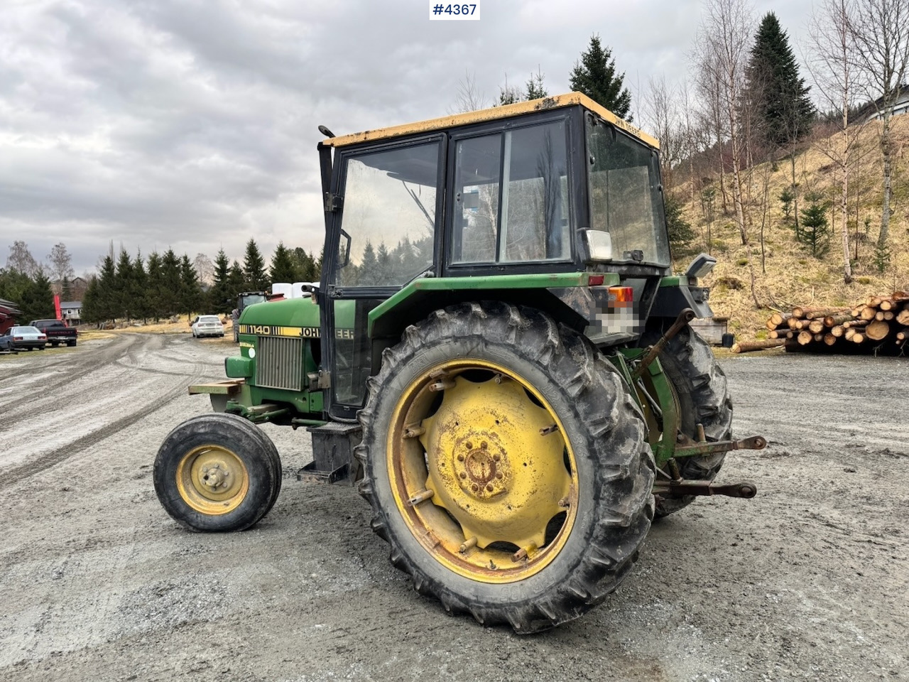 1982 John Deere 1140 4x2 Tractor w/ Twin Wheels and Chains. - Трактор: фото 4 1982 John Deere 1140 4x2 Tractor w/ Twin Wheels and Chains. - Трактор: фото 4