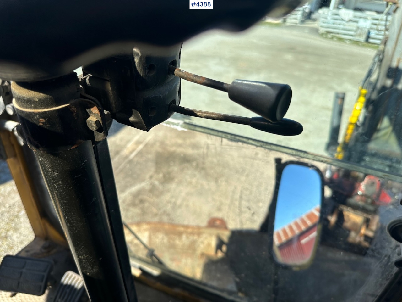 Экскаватор 1995 Åkermann EW200 Wheel machine w/ grading bucket og tiltrotator. WATCH VIDEO.: фото 12