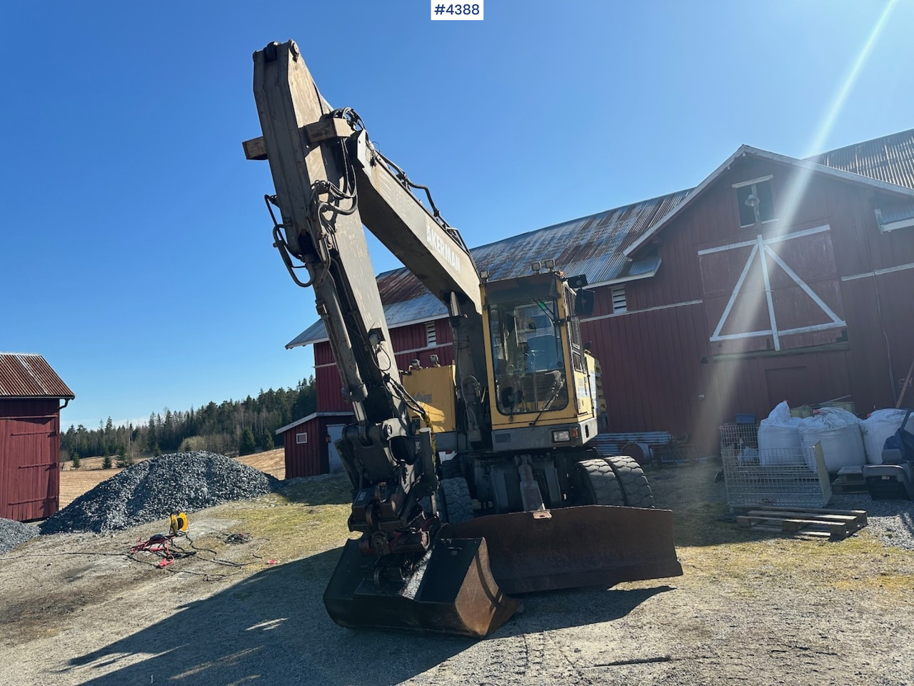 1995 Åkermann EW200 Wheel machine w/ grading bucket og tiltrotator. WATCH VIDEO. - Экскаватор: фото 4 1995 Åkermann EW200 Wheel machine w/ grading bucket og tiltrotator. WATCH VIDEO. - Экскаватор: фото 4