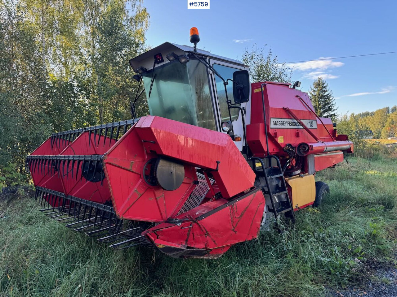 1995 Massey ferguson 19 - Зерноуборочный комбайн: фото 3 1995 Massey ferguson 19 - Зерноуборочный комбайн: фото 3