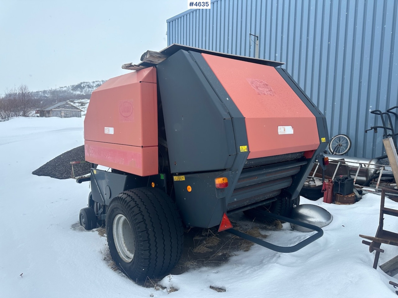 1998 Vicon RF 130 Round baler. - Техника для сенозаготовки: фото 5 1998 Vicon RF 130 Round baler. - Техника для сенозаготовки: фото 5