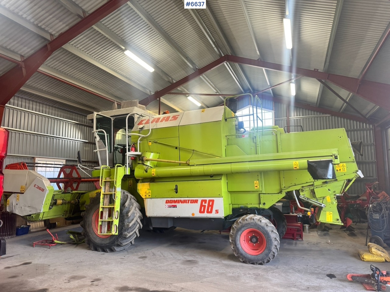 1999 Claas Dominator 68 S combine harvester with twin wheels. Well-maintained / Recently upgraded! - Зерноуборочный комбайн: фото 1 1999 Claas Dominator 68 S combine harvester with twin wheels. Well-maintained / Recently upgraded! - Зерноуборочный комбайн: фото 1