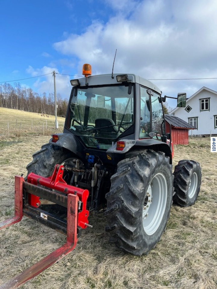 2000 Massey Ferguson 2230 - Трактор: фото 5 2000 Massey Ferguson 2230 - Трактор: фото 5