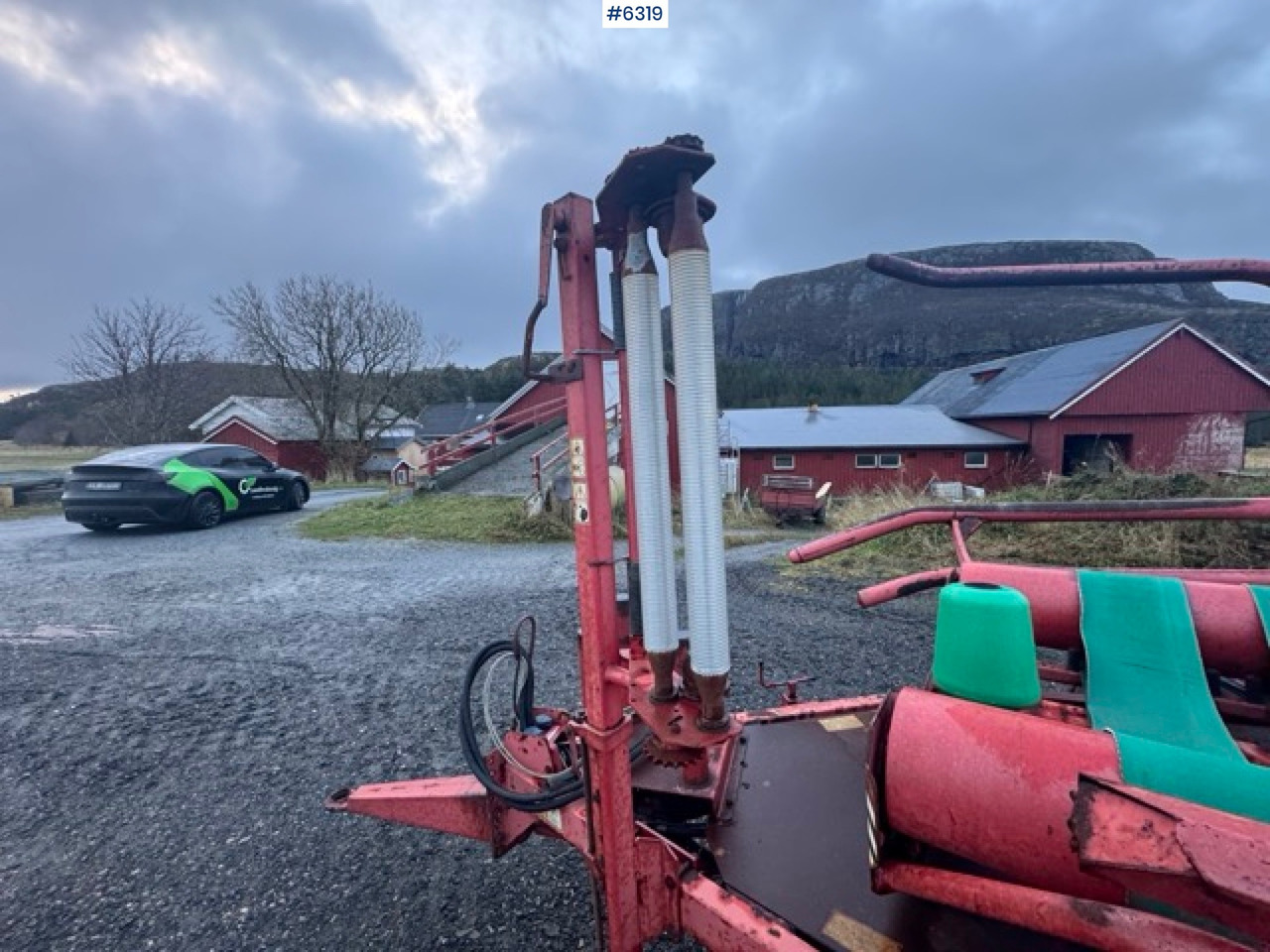 2002 Kverneland UN 7515 round bale wrapper - Техника для сенозаготовки: фото 5 2002 Kverneland UN 7515 round bale wrapper - Техника для сенозаготовки: фото 5