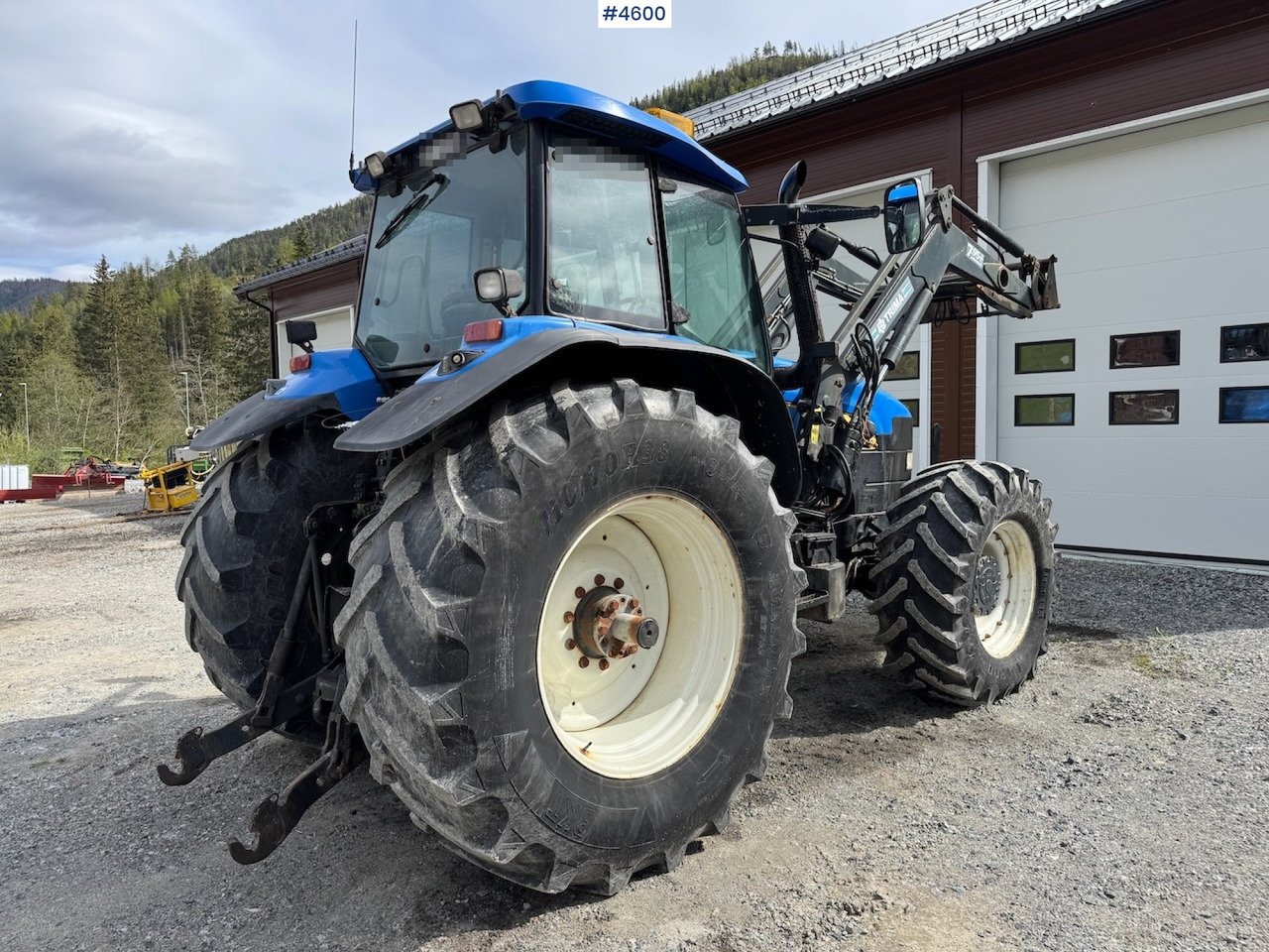 2005 New Holland TM190 w/front loader - Трактор: фото 3 2005 New Holland TM190 w/front loader - Трактор: фото 3