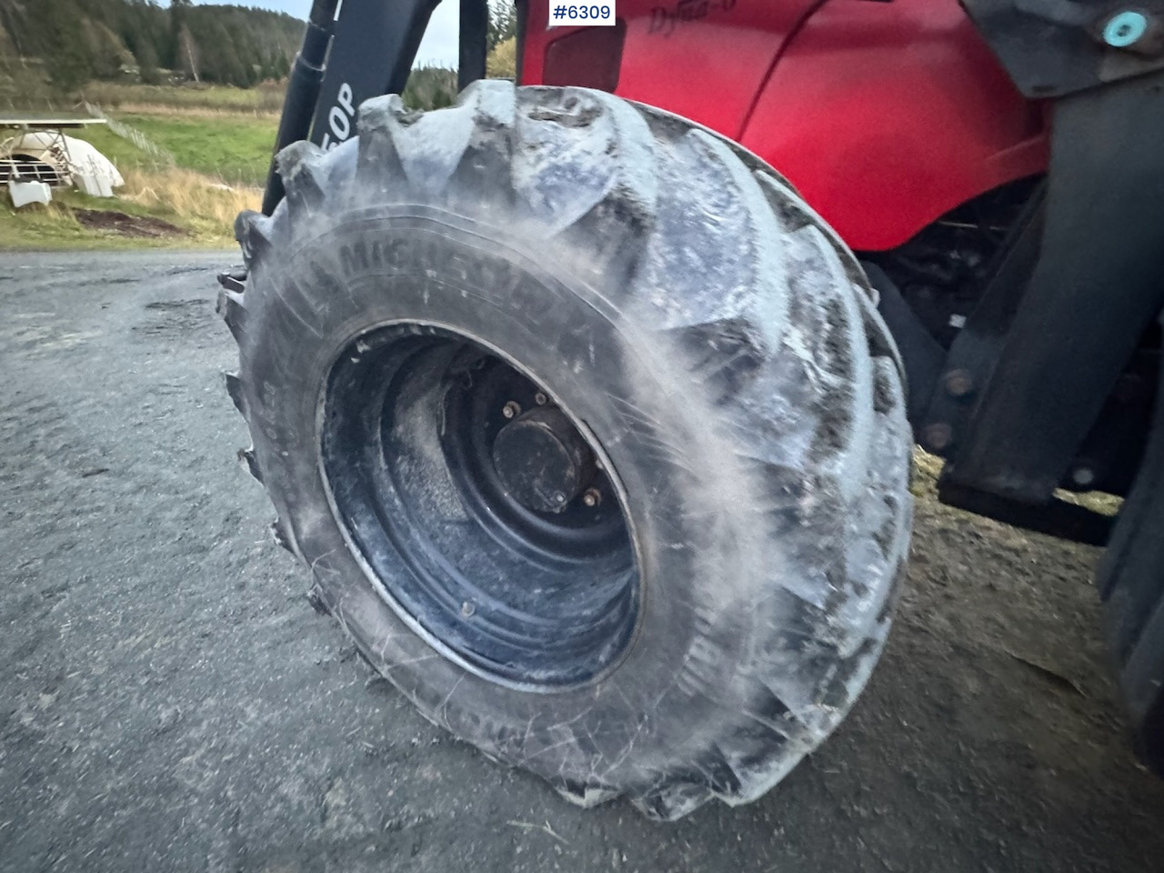 Трактор 2007 Massey Ferguson 6465 Dyna 6 w/ front loader with 3rd function!: фото 18