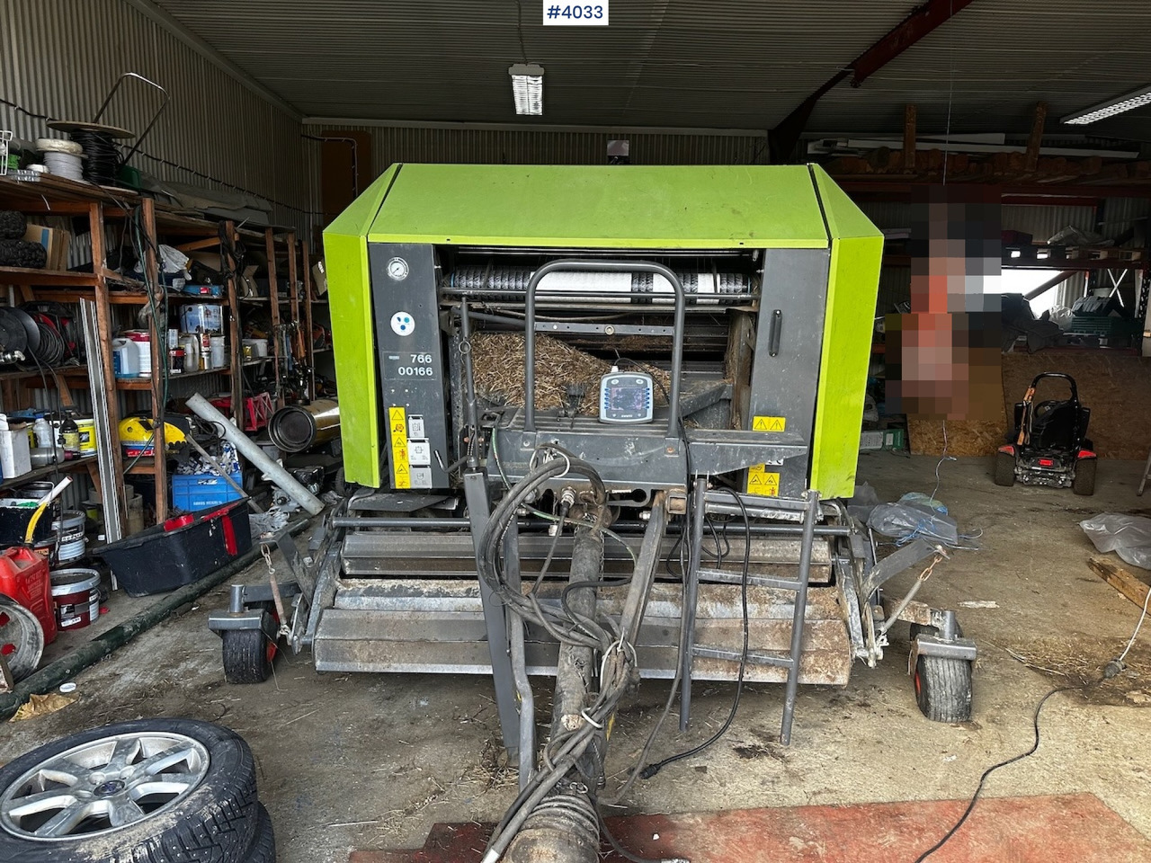 2008 Claas rollant 355 uniwrap round baler press - Техника для сенозаготовки: фото 4 2008 Claas rollant 355 uniwrap round baler press - Техника для сенозаготовки: фото 4