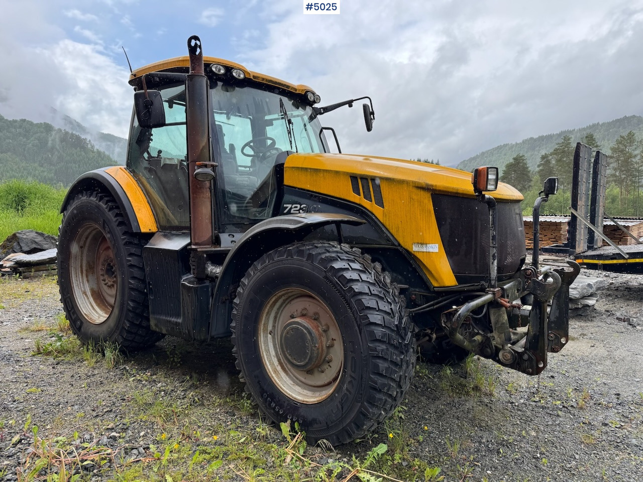 2008 JCB Fastrac 7230 P-Tronic w/Front hydraulics and PTO. - Трактор: фото 1 2008 JCB Fastrac 7230 P-Tronic w/Front hydraulics and PTO. - Трактор: фото 1