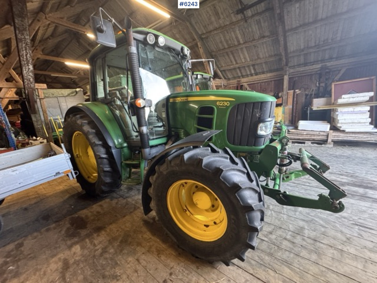 2008 John Deere 6230 Premium (114 hp) – Only 2,402 hours! - Трактор: фото 2 2008 John Deere 6230 Premium (114 hp) – Only 2,402 hours! - Трактор: фото 2