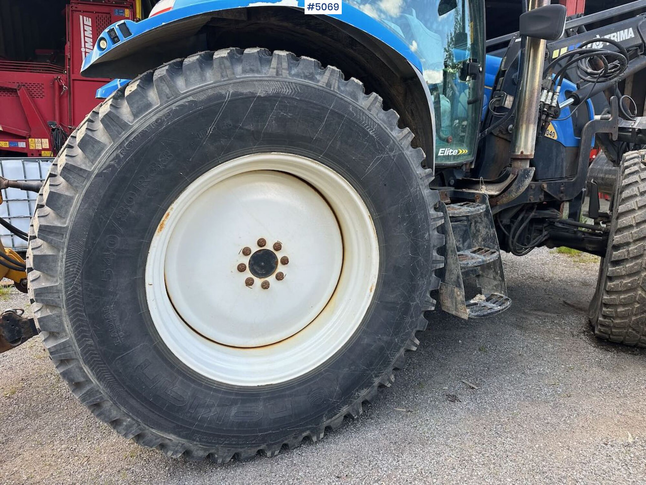2009 New Holland T6040 SS w/ Trima front loader в лизинг 2009 New Holland T6040 SS w/ Trima front loader: фото 15