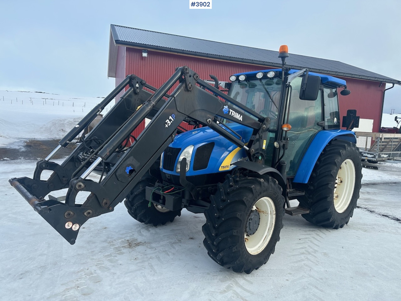 2011 New Holland T5070 4x4 m/ frontlaster - Трактор: фото 1 2011 New Holland T5070 4x4 m/ frontlaster - Трактор: фото 1