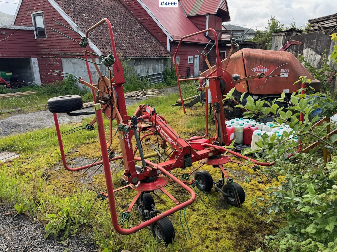 2012 Kverneland Taarup 8052 Spreader harrow - Техника для сенозаготовки: фото 3 2012 Kverneland Taarup 8052 Spreader harrow - Техника для сенозаготовки: фото 3