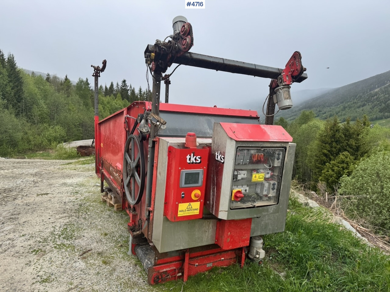 2012 TKS R2 feed table, 2007 TKS R1 feed table, TKS 1600 combination cutter - Техника для сенозаготовки: фото 5 2012 TKS R2 feed table, 2007 TKS R1 feed table, TKS 1600 combination cutter - Техника для сенозаготовки: фото 5