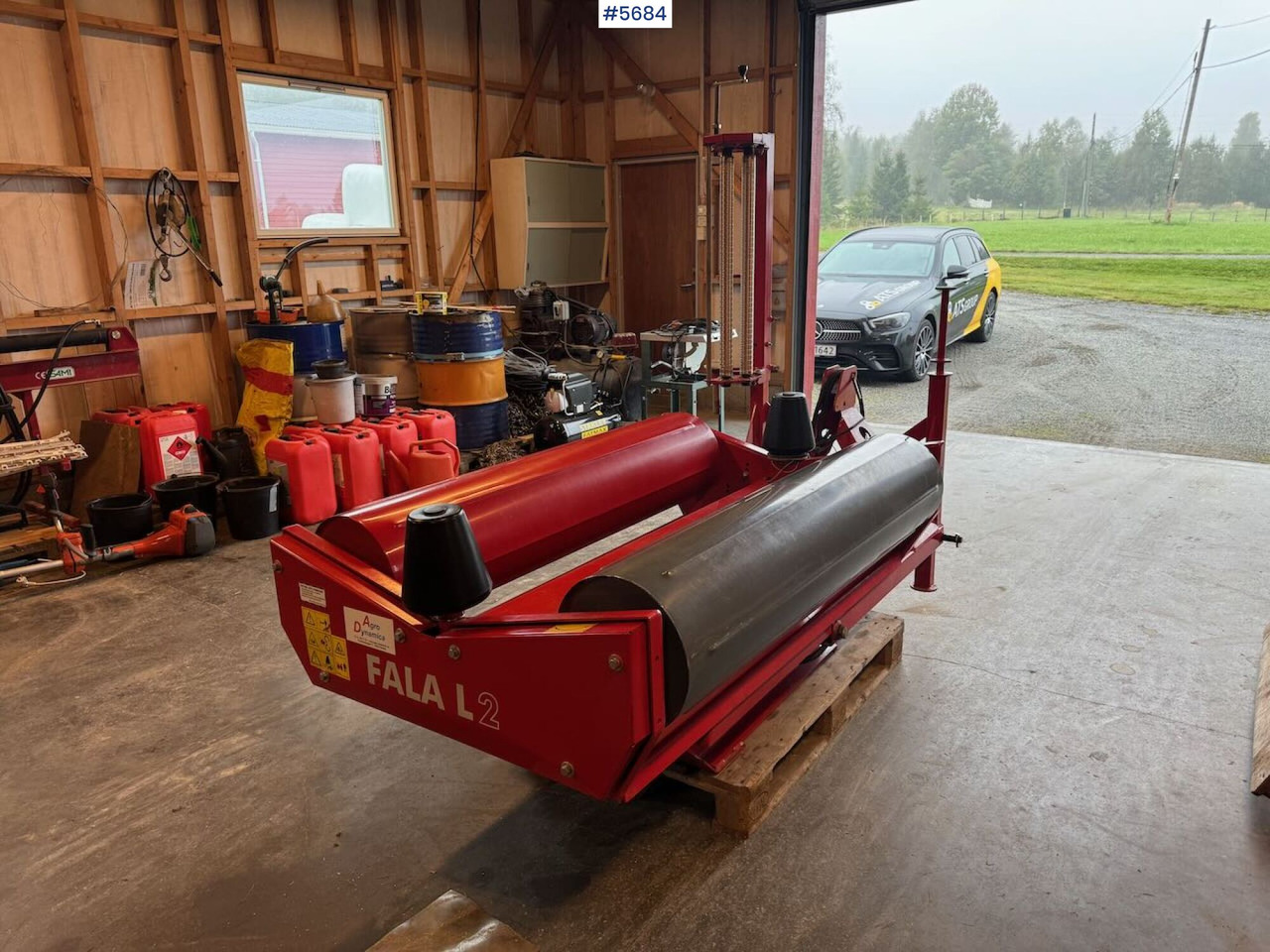 2014 Unia Famarol Fala L2 - Техника для сенозаготовки: фото 3 2014 Unia Famarol Fala L2 - Техника для сенозаготовки: фото 3