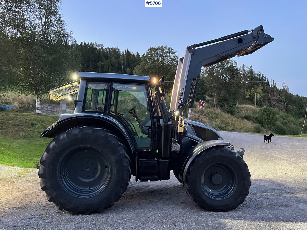 2014 Valtra N143 Direct, well equipped! - Трактор: фото 4 2014 Valtra N143 Direct, well equipped! - Трактор: фото 4