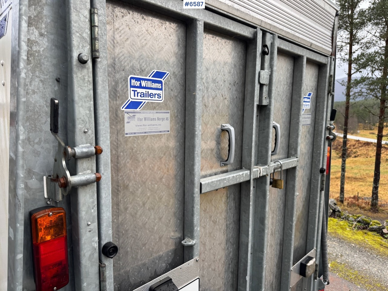 Прицеп для легкового автомобиля 2015 For Williams BV 105G 6 Closet hanger: фото 14 Прицеп для легкового автомобиля 2015 For Williams BV 105G 6 Closet hanger: фото 14