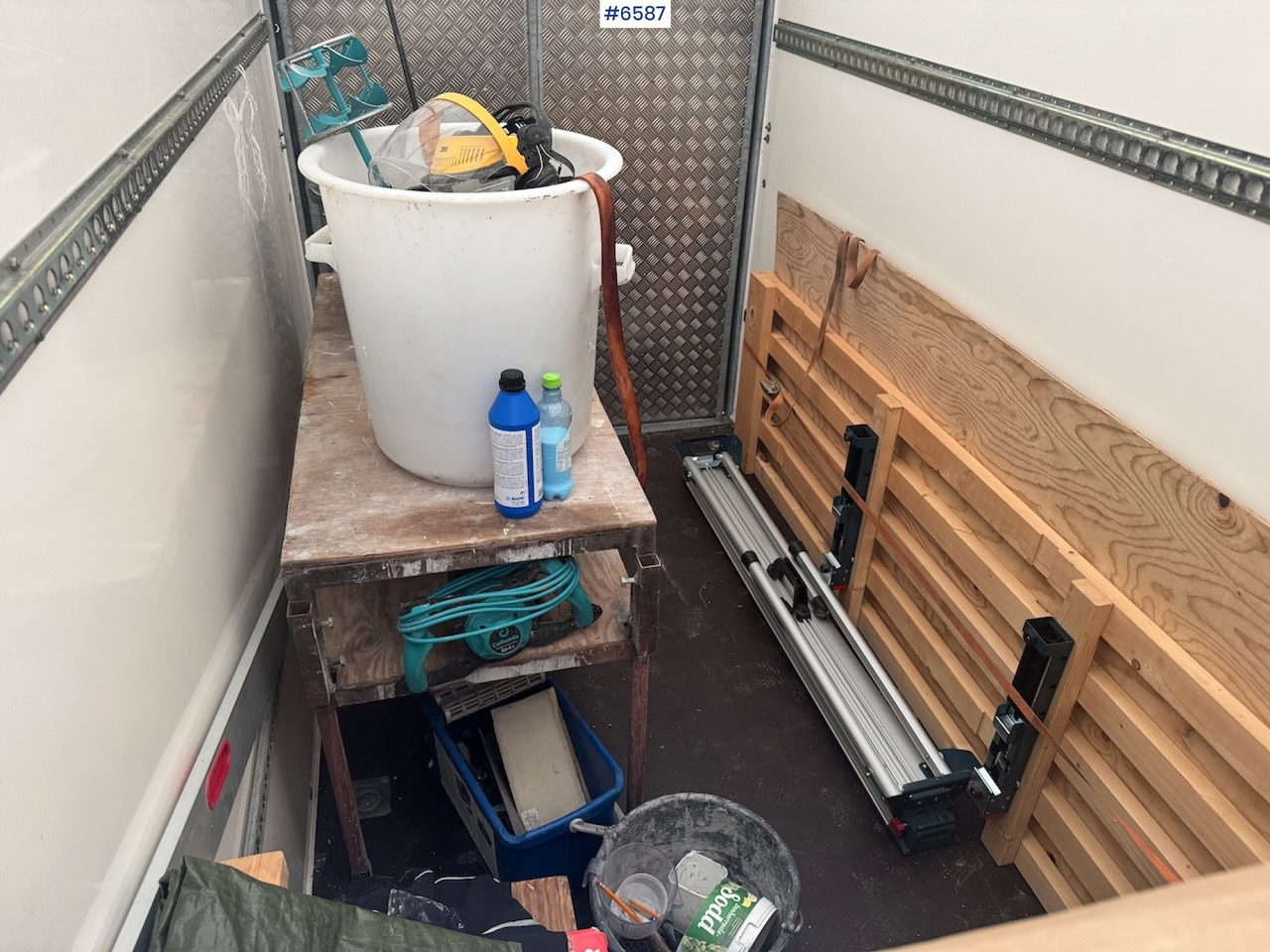 Прицеп для легкового автомобиля 2015 For Williams BV 105G 6 Closet hanger: фото 19 Прицеп для легкового автомобиля 2015 For Williams BV 105G 6 Closet hanger: фото 19