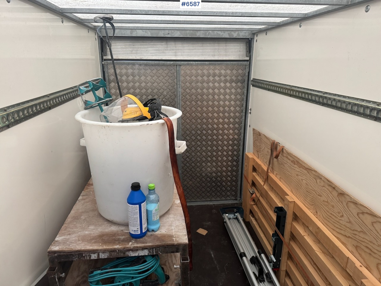 Прицеп для легкового автомобиля 2015 For Williams BV 105G 6 Closet hanger: фото 18 Прицеп для легкового автомобиля 2015 For Williams BV 105G 6 Closet hanger: фото 18