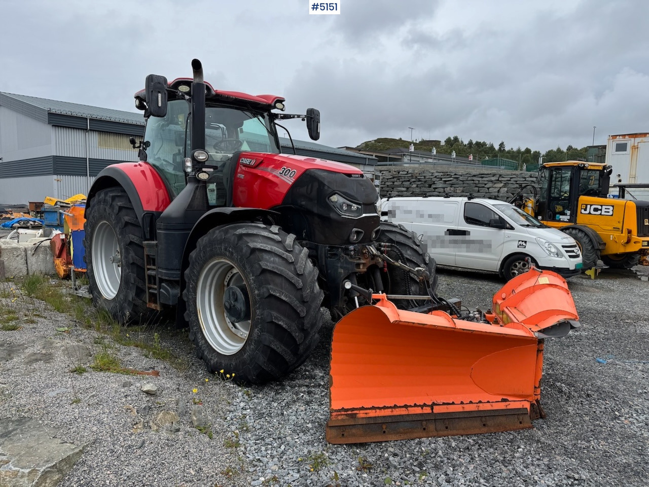 2016 Case IH Optum 300 CVX w/front hydraulics and plowing rig - Трактор: фото 1 2016 Case IH Optum 300 CVX w/front hydraulics and plowing rig - Трактор: фото 1