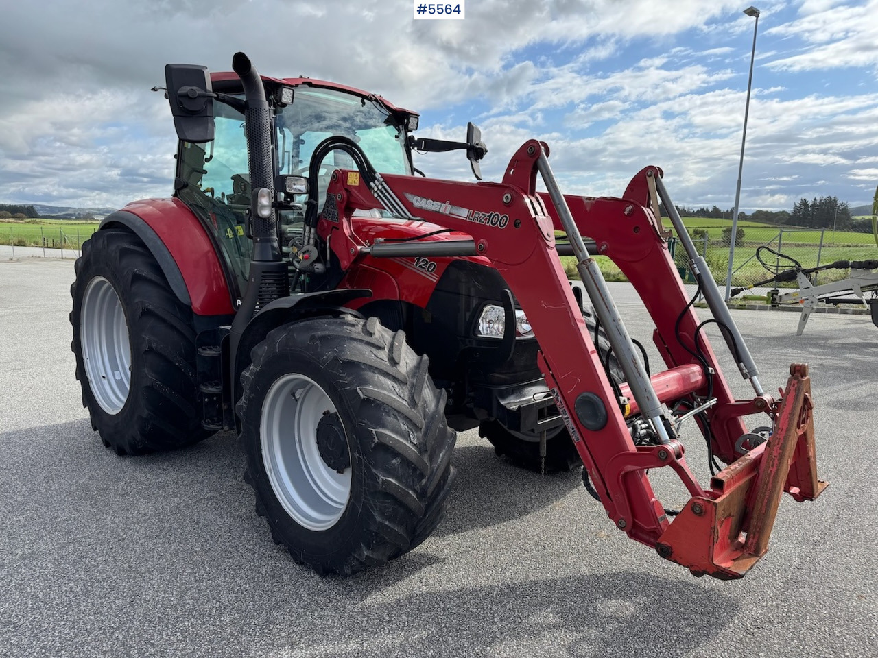 2019 Case IH Luxxum 120 m/ frontlaster. - Трактор: фото 1 2019 Case IH Luxxum 120 m/ frontlaster. - Трактор: фото 1