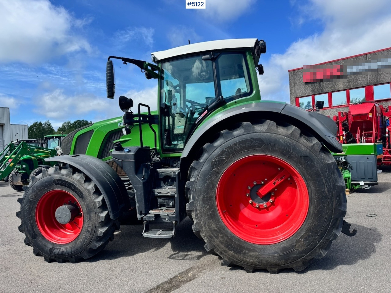 2019 Fendt 828 Vario w/ Front hydraulics and Front PTO. - Трактор: фото 3 2019 Fendt 828 Vario w/ Front hydraulics and Front PTO. - Трактор: фото 3