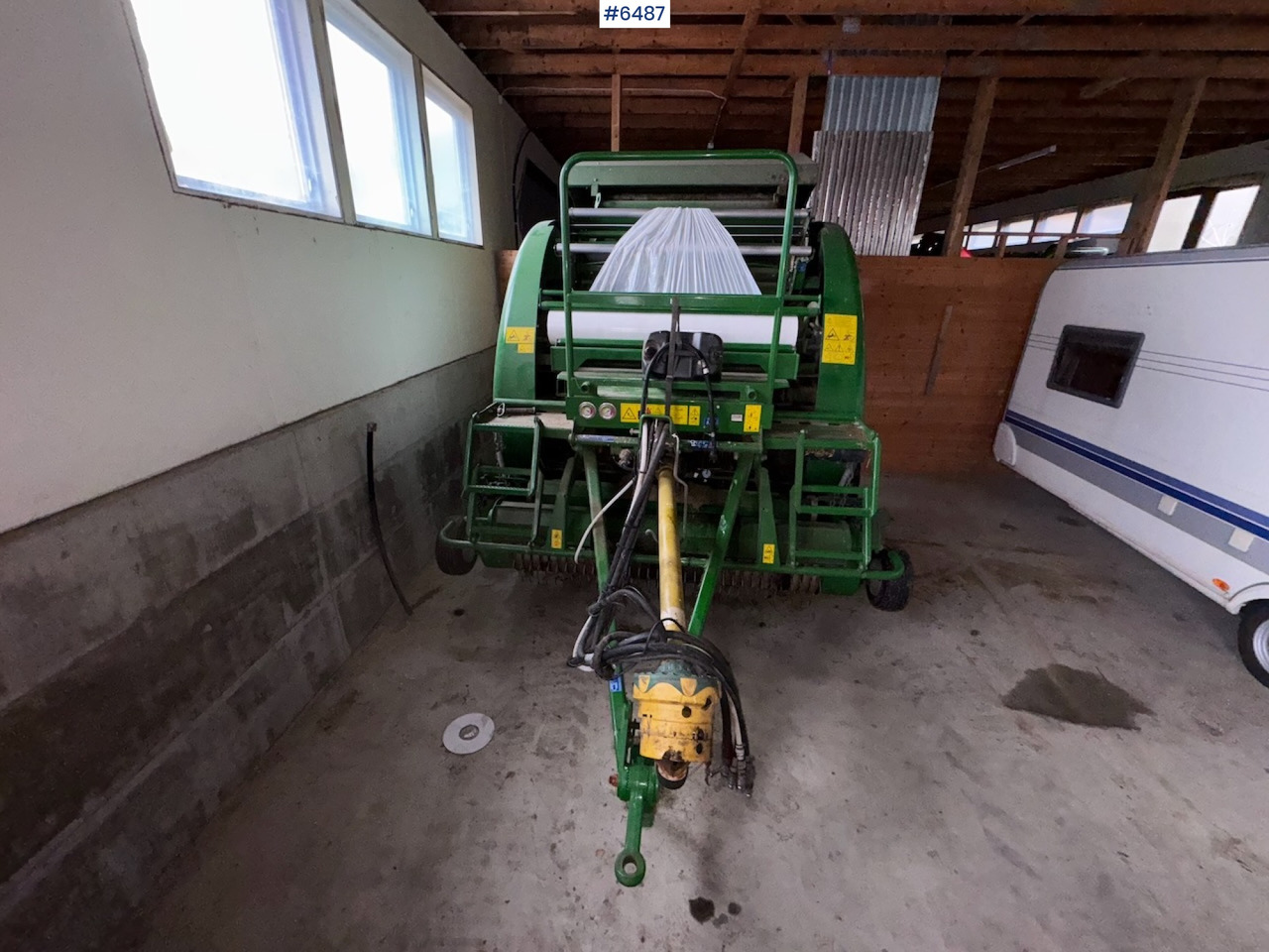 2021 McHale F5600 Plus w/ Camless Pick-Up and 710 Tires. - Техника для сенозаготовки: фото 2 2021 McHale F5600 Plus w/ Camless Pick-Up and 710 Tires. - Техника для сенозаготовки: фото 2