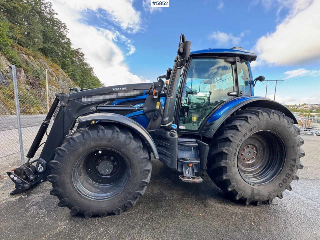 2022 Valtra N175 w/ front loader. - Трактор: фото 4 2022 Valtra N175 w/ front loader. - Трактор: фото 4