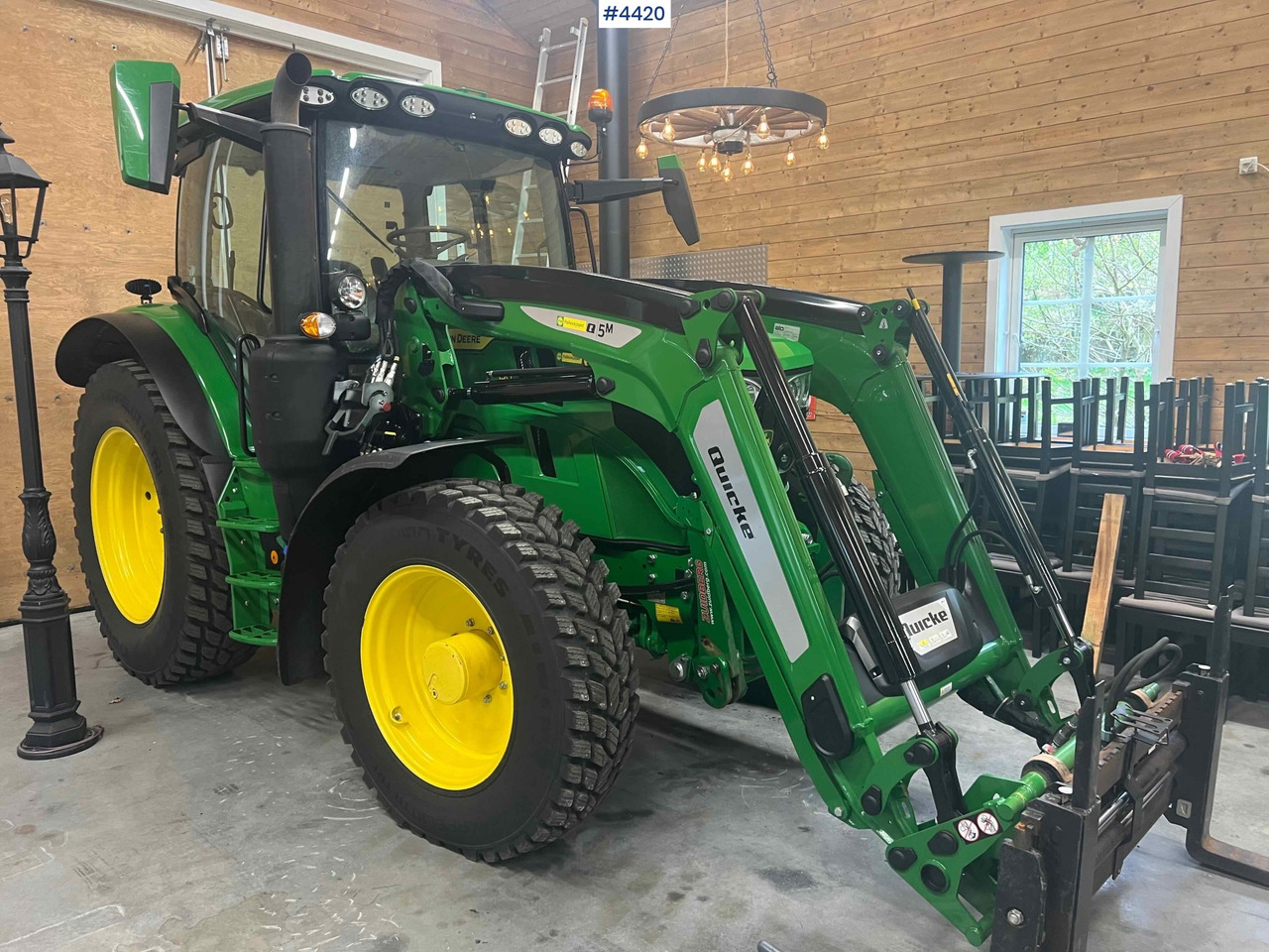 2024 John Deere 6150R w/ Quicke Front Loader & Bucket - Трактор: фото 4 2024 John Deere 6150R w/ Quicke Front Loader & Bucket - Трактор: фото 4