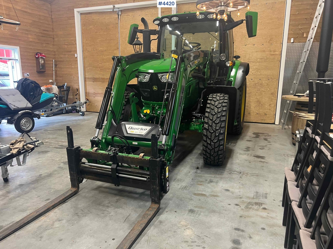 2024 John Deere 6150R w/ Quicke Front Loader & Bucket - Трактор: фото 3 2024 John Deere 6150R w/ Quicke Front Loader & Bucket - Трактор: фото 3