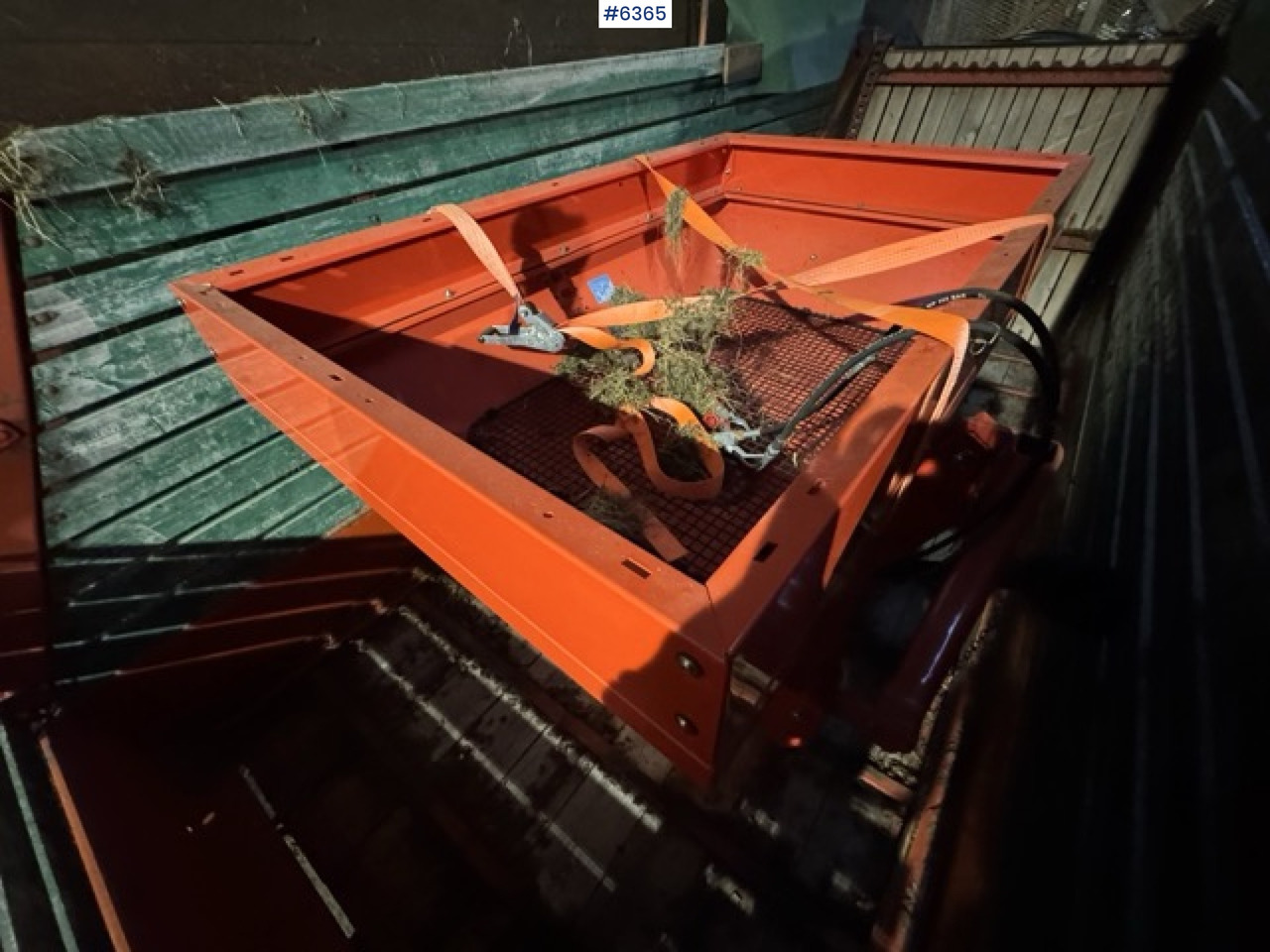 Approx. 1990 Kverneland UN7000 unloading wagon - Разбрасыватель удобрений: фото 1 Approx. 1990 Kverneland UN7000 unloading wagon - Разбрасыватель удобрений: фото 1