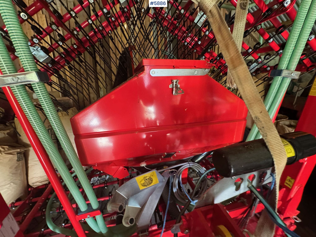 Новый Посевной комплекс Einböck Pneumaticstar-STI 600 pneumatic seeder, year 2020. Never used – like new!: фото 15