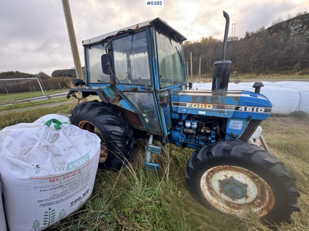 Ford 4610 4x4 tractor. 3,561 hours! - Трактор: фото 4 Ford 4610 4x4 tractor. 3,561 hours! - Трактор: фото 4