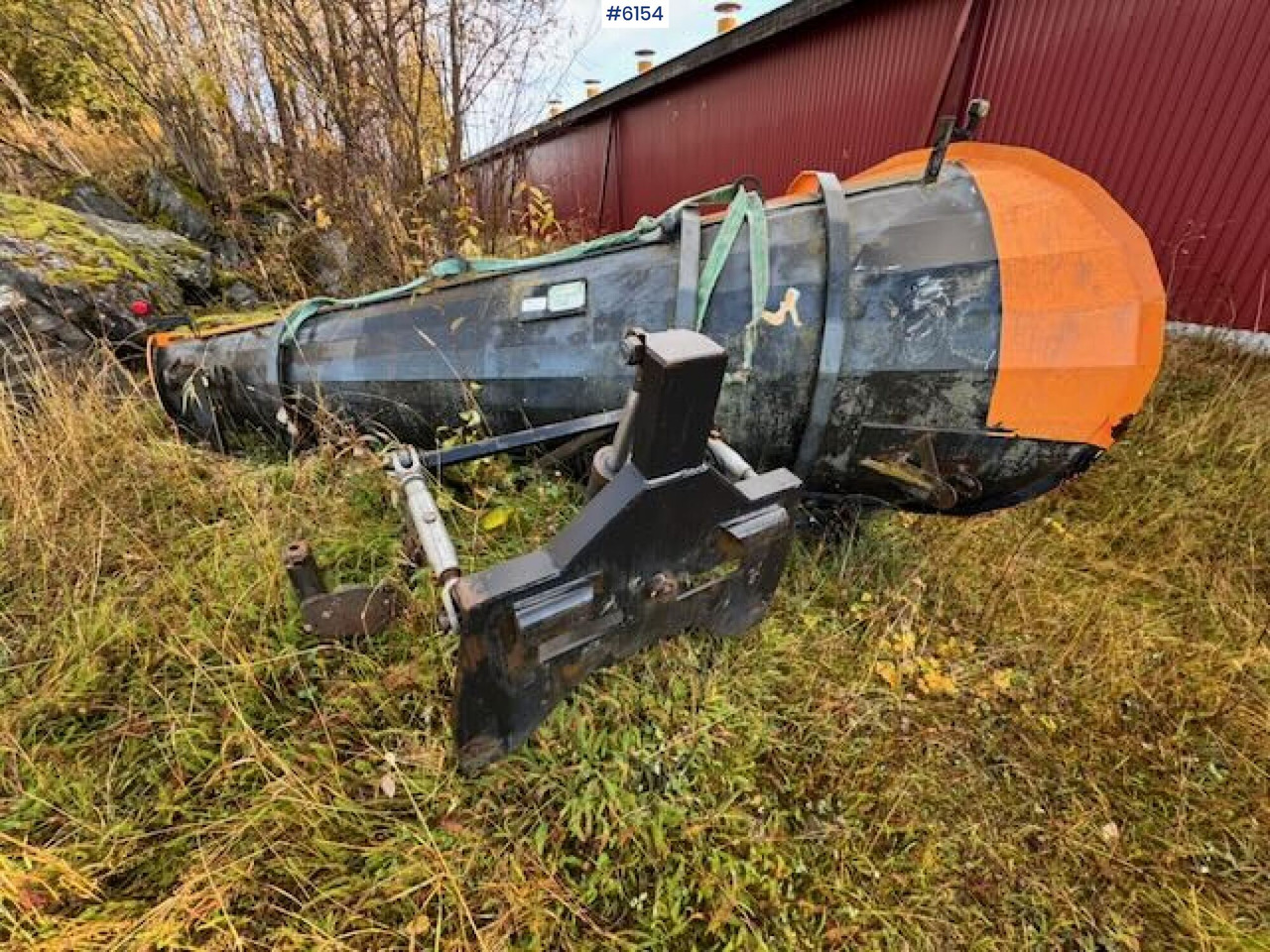 Коммунальная/ Специальная техника 1993 Øveråsen D-2285B diagonal snow plow: фото 12 Коммунальная/ Специальная техника 1993 Øveråsen D-2285B diagonal snow plow: фото 12