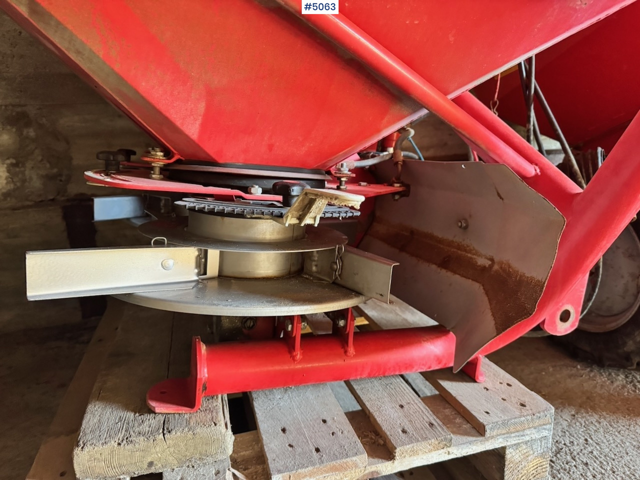 Kverneland Accord Fertilizer spreader - Разбрасыватель удобрений: фото 3 Kverneland Accord Fertilizer spreader - Разбрасыватель удобрений: фото 3